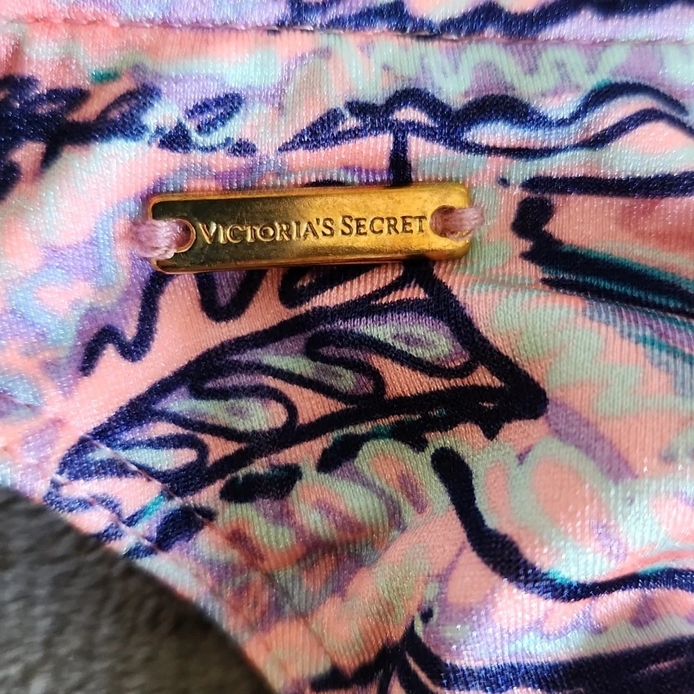 Victorias Secet, Women's, Sz M, NWT, with Hygienic Liner, Victorias  Tag on Back - Picture 4 of 11